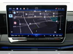 Volkswagen Tiguan 2.0 TDI DSG R-LINE BLACK-STYLE*PANO*AHK*STHZG*20ZOLL