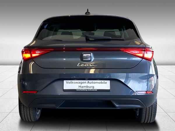 Seat Leon 1.5 eTSI Road Edition DSG ACC Kamera Navi