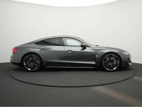 Audi RS e-tron GT performance *Opt. Carbon*21''