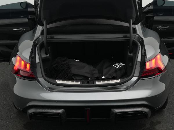 Audi RS e-tron GT performance *Opt. Carbon*21''