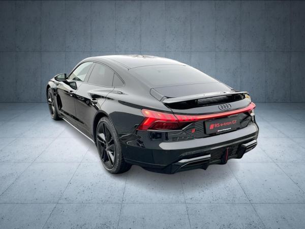 Audi RS e-tron GT Laser HUD 21 Massage 360 ParkAssist