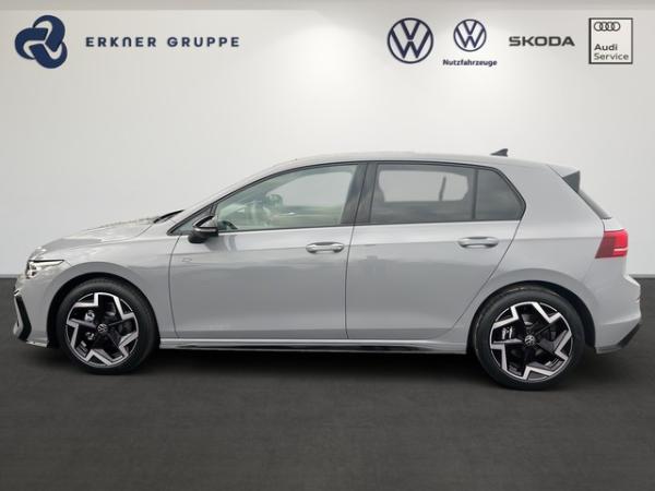Volkswagen Golf VIII 1.5 eTSI DSG R-Line AHK+PANO+360°KAM+