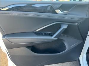 Volkswagen Tiguan 1.5 eTSI DSG Life GJR+SHZ+NAVI+ACC+KESSY+