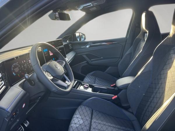 Volkswagen Tiguan 2.0 TSI DSG 4M R-Line AHK+PANO+STDHZ+WR++