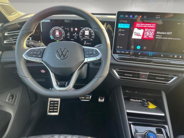 Volkswagen Tiguan 2.0 TSI DSG 4M R-Line AHK+PANO+STDHZ+WR++