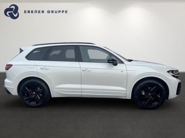 Volkswagen Touareg 3.0TDI 4M R-Line AHK+HUD+PANO+STHZ+20"++ Volkswagen Touareg 3.0TDI 4M R-Line AHK+HUD+PANO+STHZ+20"++