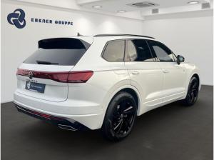 Volkswagen Touareg 3.0TDI 4M R-Line AHK+HUD+PANO+STHZ+20"++ Volkswagen Touareg 3.0TDI 4M R-Line AHK+HUD+PANO+STHZ+20"++