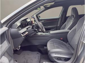 Skoda Superb SOFORT VERFÜGBAR! Combi Sportline DCC AHK Navi Pano eHeck