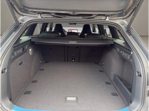 Skoda Superb SOFORT VERFÜGBAR! Combi Sportline DCC AHK Navi Pano eHeck
