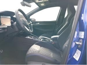 Volkswagen Golf Variant R-Line 150PS *BLACK STYLE*MATRIX*AHK*PANO*EASY OPEN*AREA VIEW*50.205€*