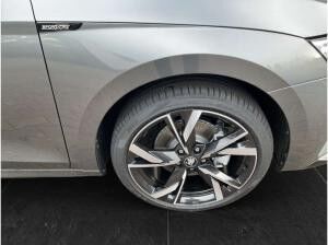 Skoda Octavia OCTAVIA 1.5 TSI MHEV 110 KW SPORTLINE