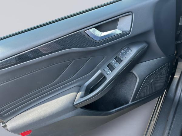 Ford Focus Turn. ST-Line X mHEV Aut. 4J.*Gar.+ParkAssist