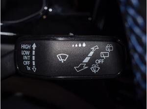 Volkswagen T-Roc R 2.0 TSI 4M Pano Leder DCC Black-Style