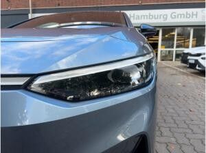 Volkswagen ID.7 Pro Tourer AHK/WÄRMEPUMPE/MATRIX-LED/ACC