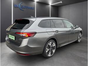 Skoda Superb Sportline Combi 2.0 TDI DSG 4x4  Navi,Matrix,Klima,DCC