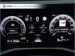 Volkswagen Multivan Style Lang 4Motion DCC AHK TravelAssist