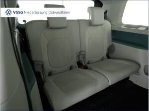 Volkswagen ID.Buzz ID. Buzz Pro Lang AHK PanoDach 7Sitzer IQ.Light