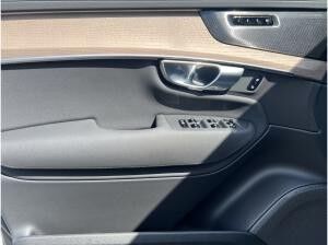 Volvo XC90 T8 AWD AKTION Plus Bright NAVI LED H&K 7Sitze