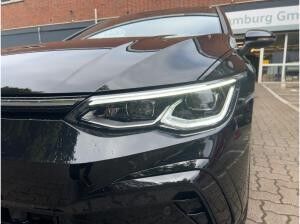 Volkswagen Golf VIII R-Line 2.0 TSI DSG ACC/KAMERA/LED