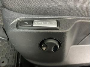 Volkswagen T-Roc R-line (Panorama.Kamera.AHK) 2.0 TDI DSG