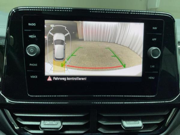 Volkswagen T-Roc R-line (Panorama.Kamera.AHK) 2.0 TDI DSG