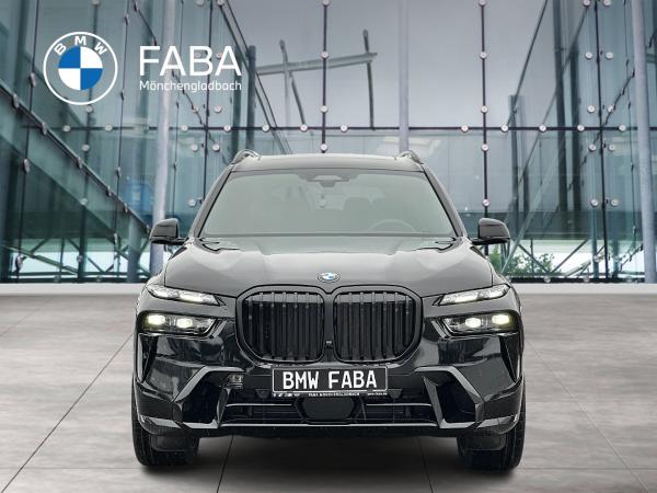 BMW X7 xDrive40d M Sport Pro B&W Surround AHK RFK
