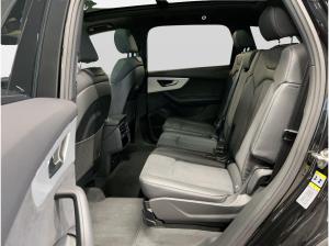 Audi Q7 SUV TDI quattro S line tiptronic