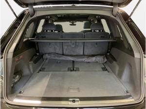 Audi Q7 SUV TDI quattro S line tiptronic