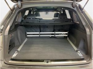 Audi Q7 TFSI e S line business quattro tiptronic