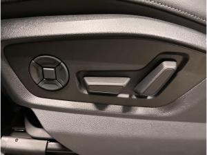 Audi Q7 TFSI e S line business quattro tiptronic