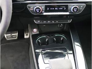 Audi RS4 RS 4 Avant quattro / Matrix, Vmax280, Pano, B&O