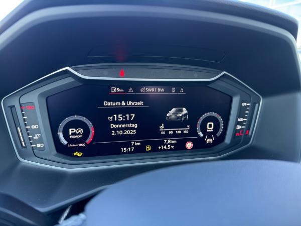 Audi A1 Sportback advanced 30 TFSI S tronic S Line,LM