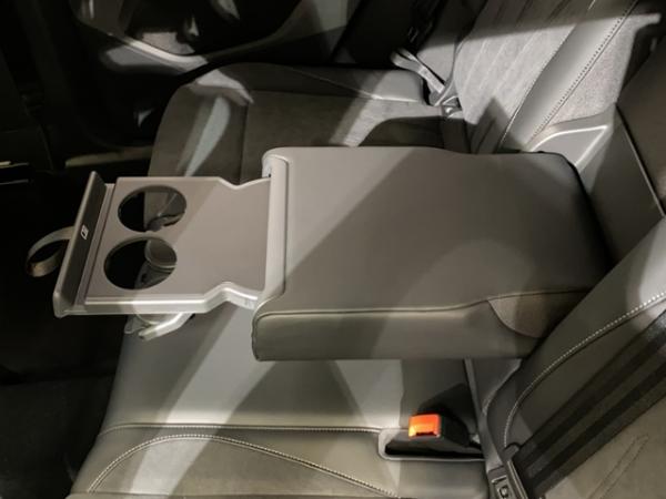 Volkswagen Tiguan III Elegance 1.5 eTSI DSG KLIMA LED NAVI