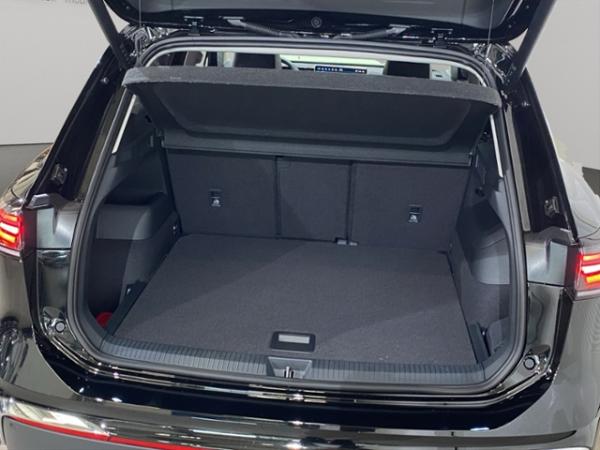 Volkswagen Tiguan III Elegance 1.5 eTSI DSG KLIMA LED NAVI