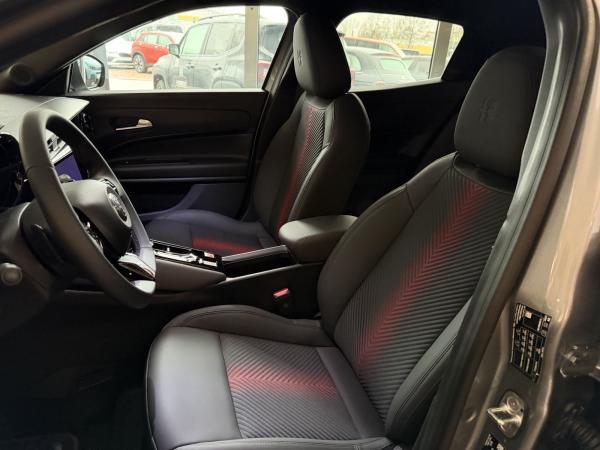 Alfa Romeo Junior Q4 1.2 VGT 107KW