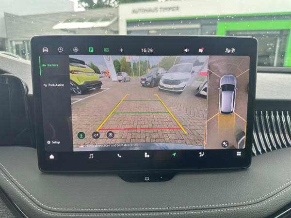 Skoda Superb Combi 2.0 TDI DSG Selection