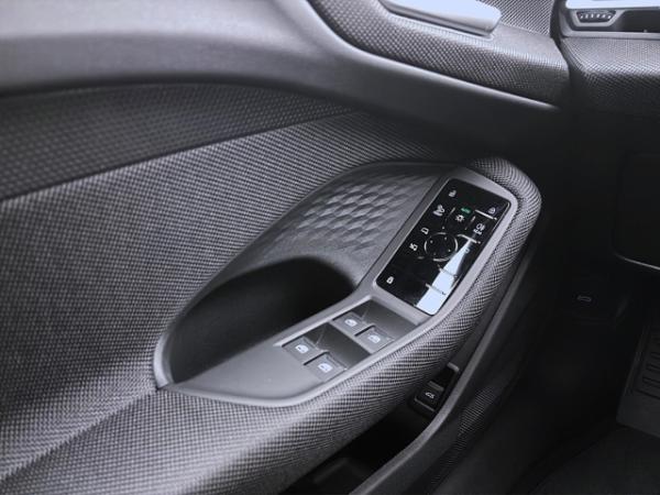 Audi A5 Avant TDI AHK NAVI LED SITZHZG LED LM19