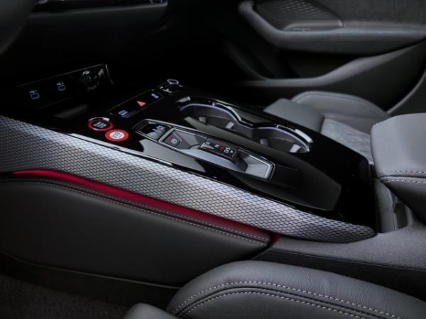 Audi A5 Avant TDI Q S LINE MATRIX AHK NAVI 20LM