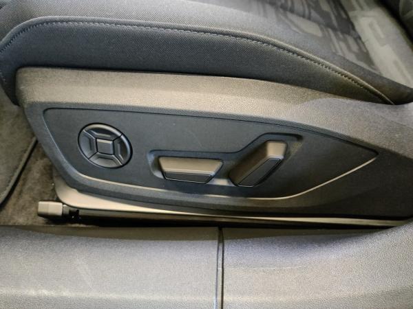 Audi A5 Avant TFSI quattro S tronic ACC, AHK