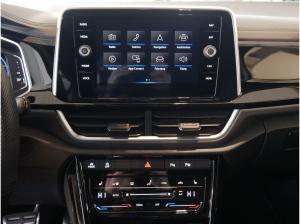 Volkswagen T-Roc 1.5 TSI DSG R-Line Kamera Sitzhzg Navi