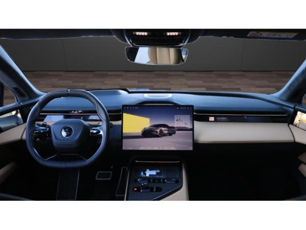 Lotus Emeya S *Sonderfolierung* *Sonderleasing*