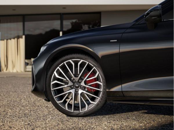 Audi A6 Avant e-hybrid qu. *AHK/B&O/HUD/PANO/TECH PRO/21"*