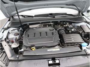 Volkswagen Passat Variant 2.0 TDI DSG / Navi, LED, RFK, ACC