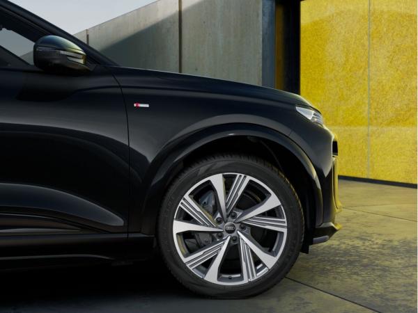 Audi Q6 e-tron SUV qu. *AHK/B&O/HUD/LEDER/PANO/2x S-Line*