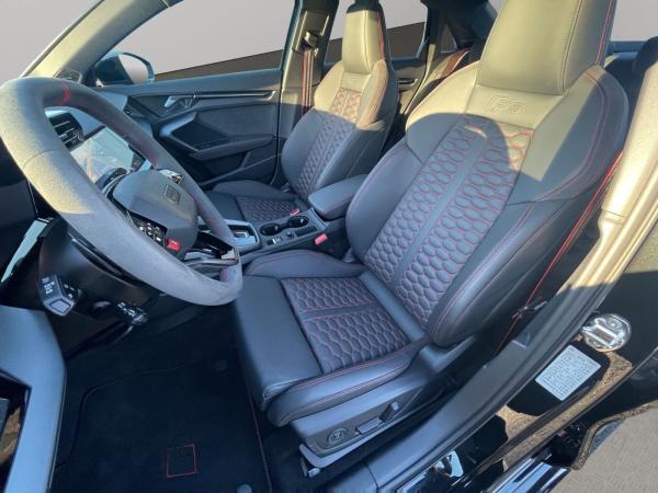 Audi RS3 RS 3 Lim. 2.5 TFSI quattro Matrix SONOS Pano HuD