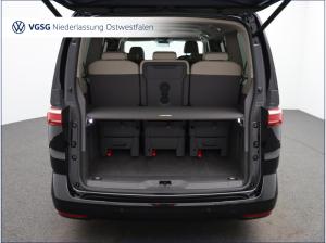 Volkswagen Multivan Life Lang ACC AHK Rear View Vis-a-Vis LED