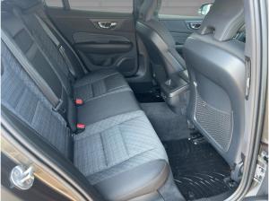 Volvo V60 Kombi B4 Core 145 Mild-Hybrid