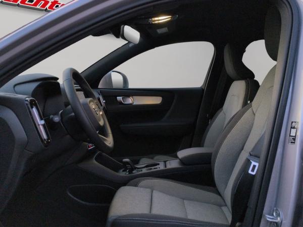 Volvo XC40 B3 B DKG Core+WinterPak.+360°+SOFORT