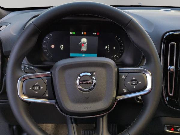 Volvo XC40 B3 B DKG Core+WinterPak.+360°+SOFORT