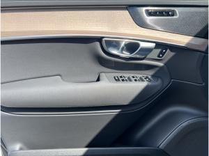 Volvo XC90 T8 AWD AKTION Plus Bright NAVI LED H&K 7Sitze